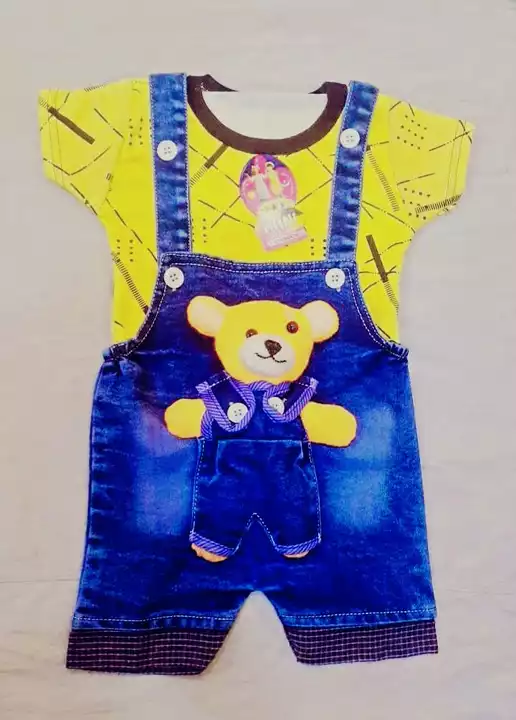 Dungarees uploaded by Littlemama on 5/28/2024