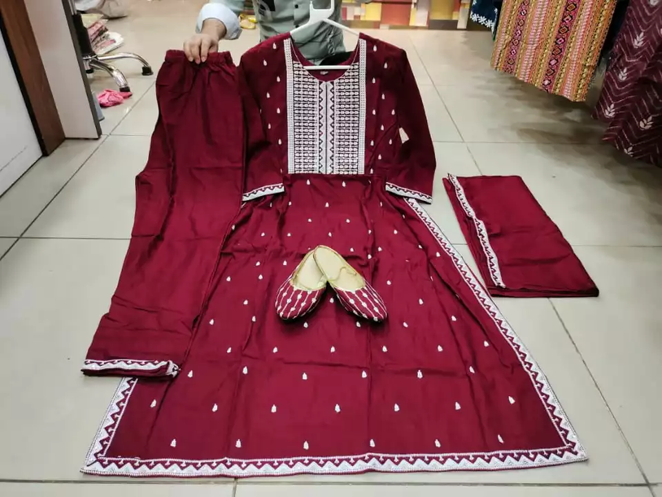 Kurti set uploaded by N.s.creation on 5/29/2024