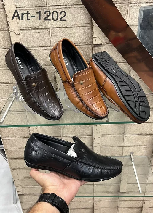 Mens genuine leather loafer shoes crust leather uploaded by gainternational0562@gmail.com on 5/30/2024