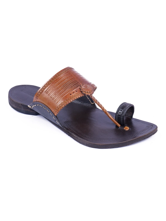 Dual tone leather chappal uploaded by Divyam Leather Crafts Pvt Ltd on 1/2/2023
