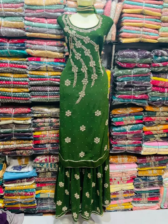 Sarara full handwork uploaded by Arhan fashion fabric on 1/4/2023
