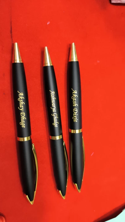 Post image I want 50+ pieces of Pen manufacter at a total order value of 500. I am looking for Black matt. Please send me price if you have this available.