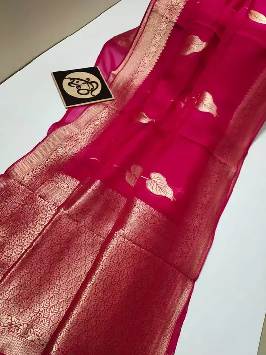 Banarasi dybel semi kora organza silk saree uploaded by 💞💞💞💞💞💋💋💋Shameema Sarees💞💞💞💞💞💋💋💋 on 5/9/2024