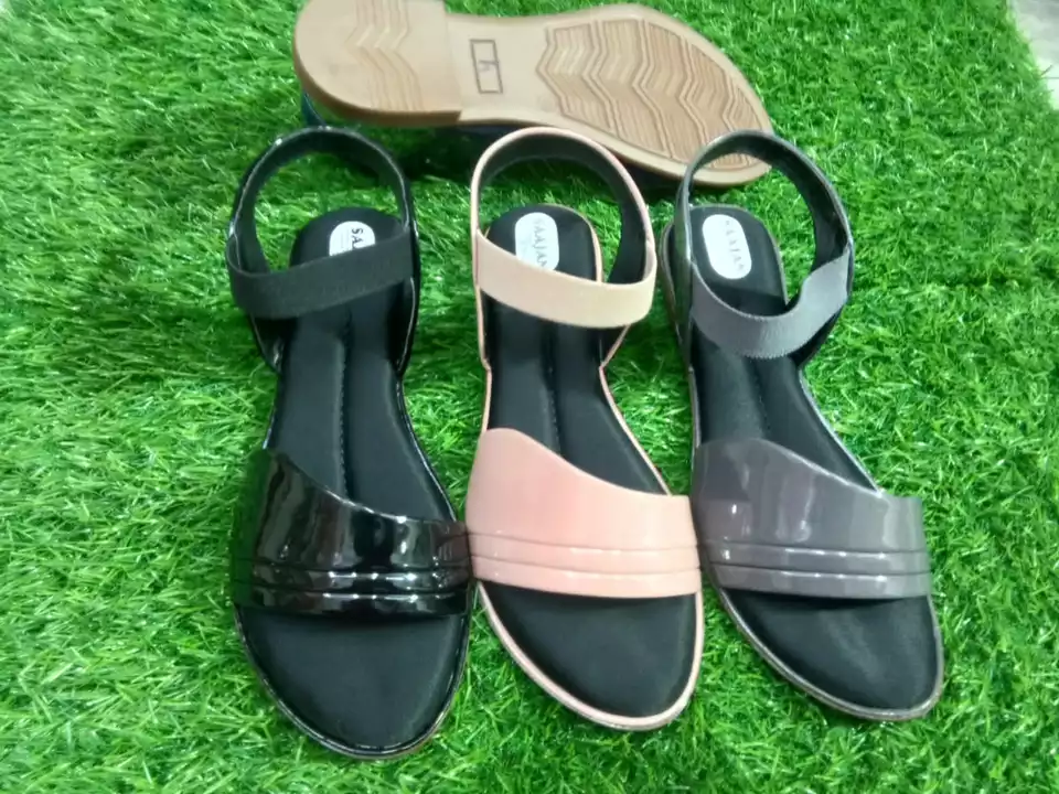 Product uploaded by Rina Footwear on 1/5/2023