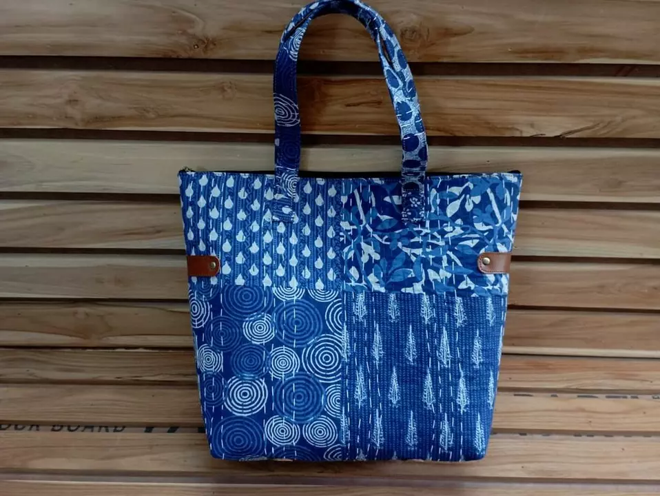 Kantha stich women tote bag  uploaded by Mankha exports  on 5/28/2024
