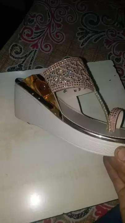 Ladies kolapuri heel fancy & partywear slipper uploaded by business on 1/7/2023