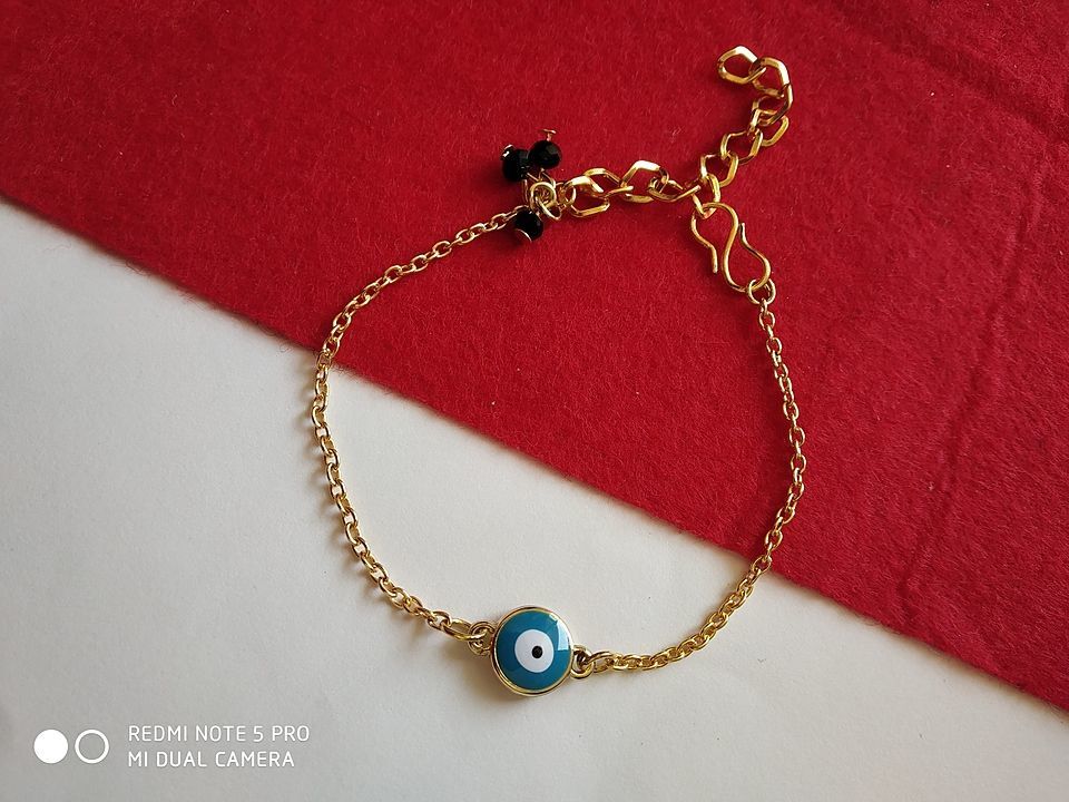 Evil eye bracelet uploaded by Roop's Art on 2/10/2021