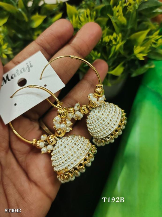 Catalog Name: *Quality earrings*

Quality earrings 

*Cash On Delivery Available For 30 RS Extra Adv uploaded by SN creations on 1/8/2023