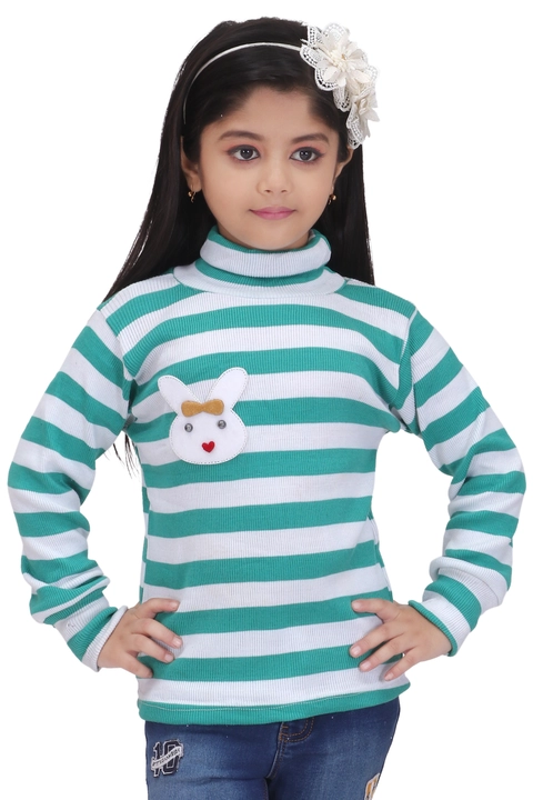 Girls sweater uploaded by NAINUR SALMA DRESSES on 1/8/2023