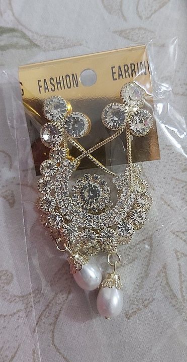 jwellery combo in 220 single earing  180 of two pack uploaded by pink Rose fashion Store  on 2/10/2021