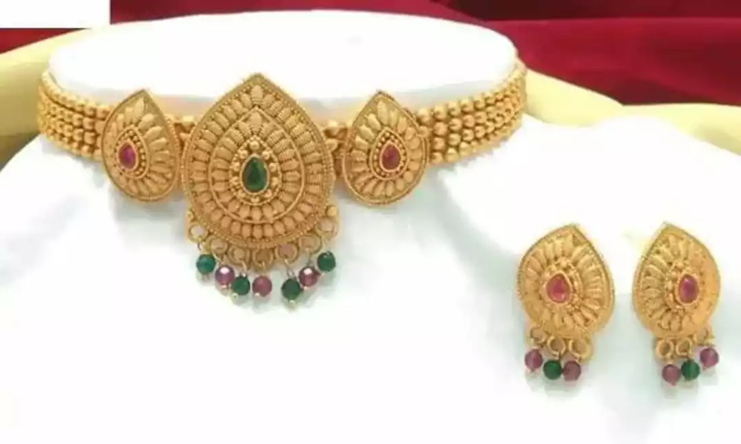 *Limited  Stock!! Alloy Jewellery Set*

*Price 280*

*Free Shipping Free Delivery*

*material*: Allo uploaded by SN creations on 1/9/2023