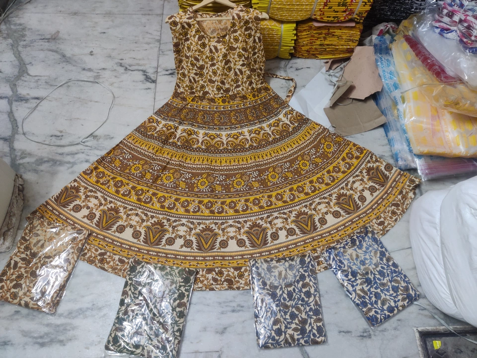 Product uploaded by Durga Parvati textile on 1/10/2023
