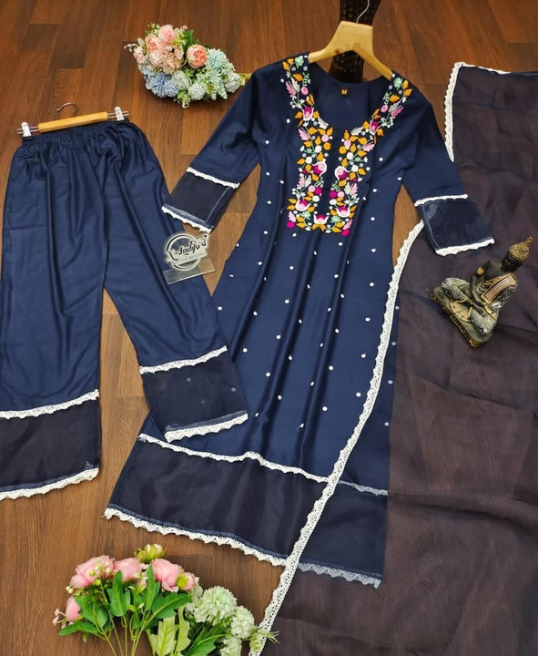 The X-Lady Kurti With Pant uploaded by KBS FASHION STORE on 1/11/2023