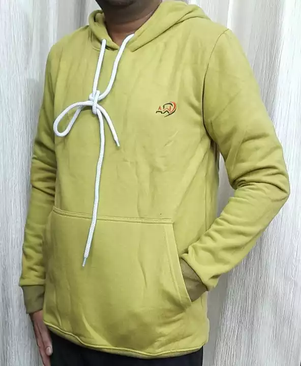 Post image Style - Mens Classic Hoodies in Exclusive colors with Embroidery Logo

Fabric - *100%  COTTON FLEECE*  

GSM - 350 - 400

Colour - 8 

Size - *M, L &amp; XL*

SET - 1 Set =24 pcs

Price - ₹370/-fixed

All Goods Are in single pcs packed.

👉🏻Ready For Delivery