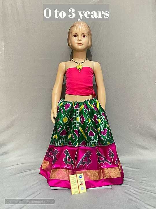 Post image Latest and Exclusive 
*IKKAT  SILK  LEHENGAS*

👉🏻 *VERY EXCLUSIVE  ikat Designer Lehengas  ** 
💥💥💥
*KIDS SIZE (0 to 3 years)* 
💥💥
Silk mark Certified 
Double weaving 

Without voni price : *5000* ( without dupatta ) 
Ready to ship 💥💥