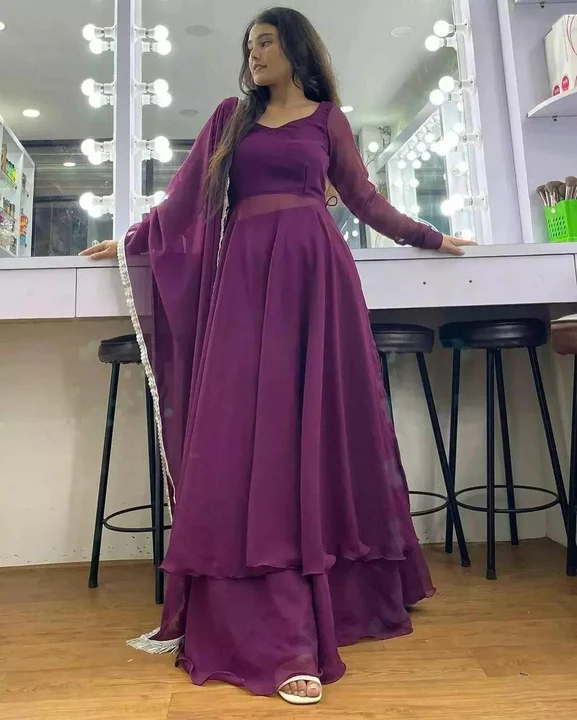 👉👗💥*Launching New Designer Party Wear Look Gown Dupatta and Fully Stiched Bottom *💥👗💃🛍👌

🧵  uploaded by SN creations on 1/12/2023