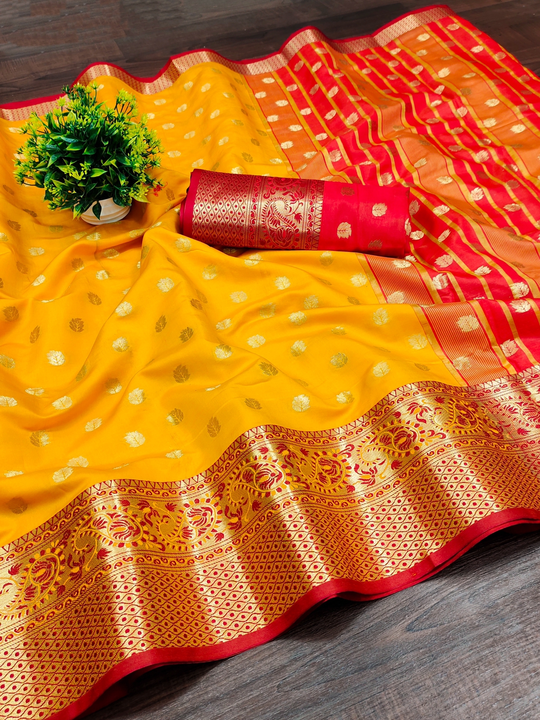 Silk saree with zari wooven pallu uploaded by Suyukti fab on 1/12/2023