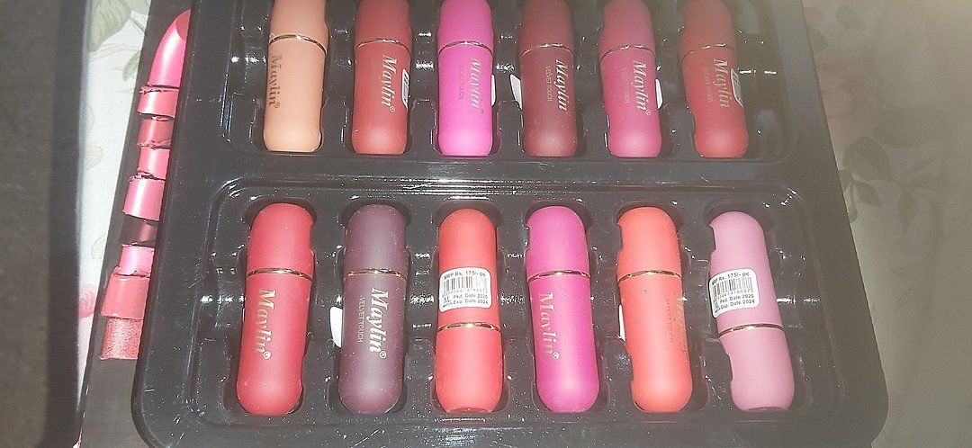select any range of beauty prdct.not combo.lipstic sett.. uploaded by pink Rose fashion Store  on 2/12/2021