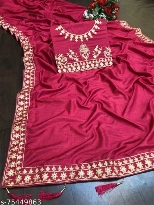 Fancy Lace Blouse Saree uploaded by Heet on 1/13/2023