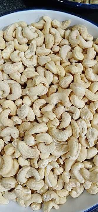 Whole Cashew W320 650/kg uploaded by business on 2/12/2021