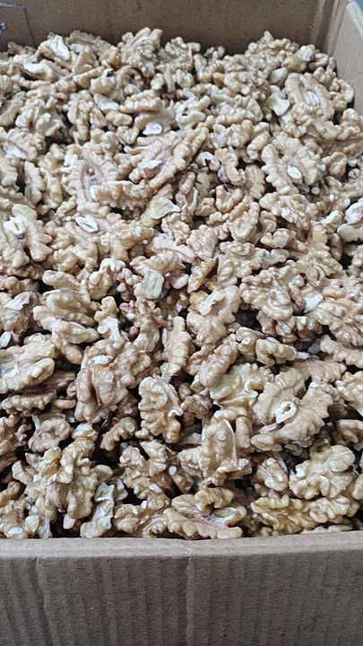 Kashmiri walnut. *MV Dry Fruit and Whole Spices* is now Online 🏪
Order 24x7 - Click on the link to  uploaded by MV Enterprises on 2/12/2021