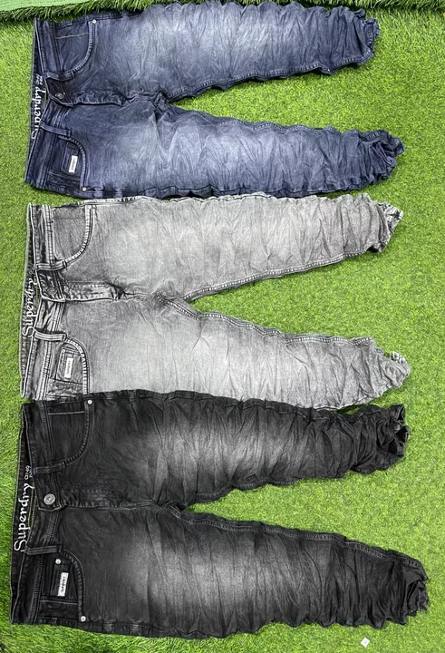 Jeans 28-34 uploaded by business on 1/14/2023