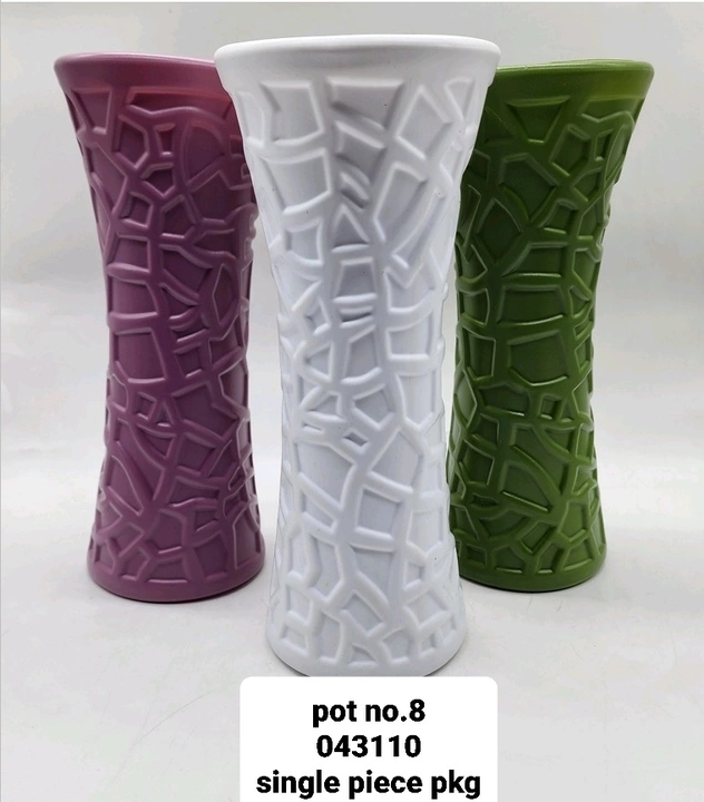 Plastic pots  uploaded by Still House  on 1/14/2023