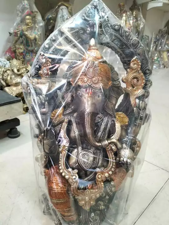 Ganesh ji statue uploaded by Anita handicrafts on 6/2/2024