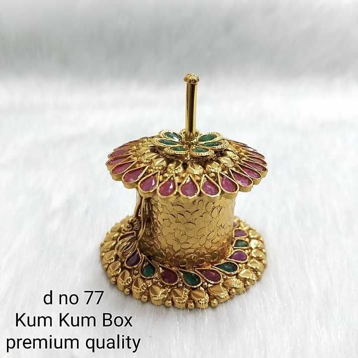 Product image of Premium Kumkum Box , price: Rs. 1, ID: premium-kumkum-box-ad92e554