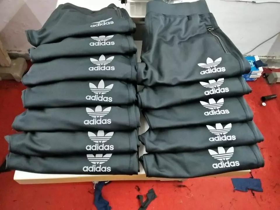 Adidas. Lowar  uploaded by business on 1/15/2023
