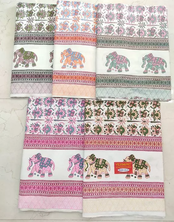 100% Cotton Double Bed Sheet uploaded by Vastra Nikeran on 1/17/2023