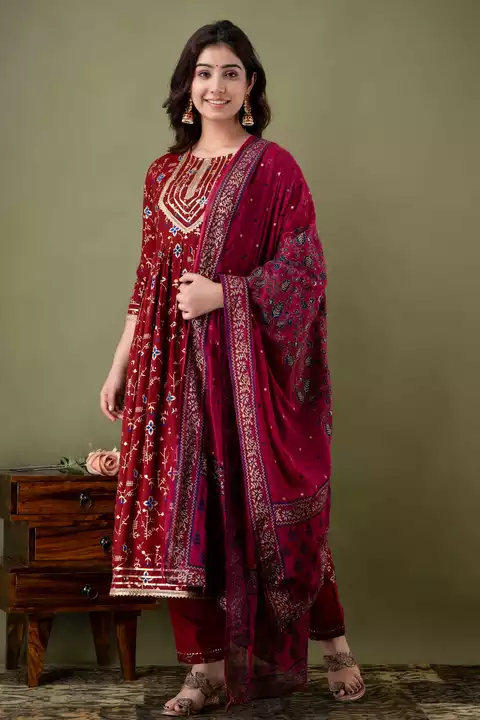 Nayra cut kurti with pant and dupatta  uploaded by KIRAN ETHNIC HANDICRAFTS on 1/17/2023