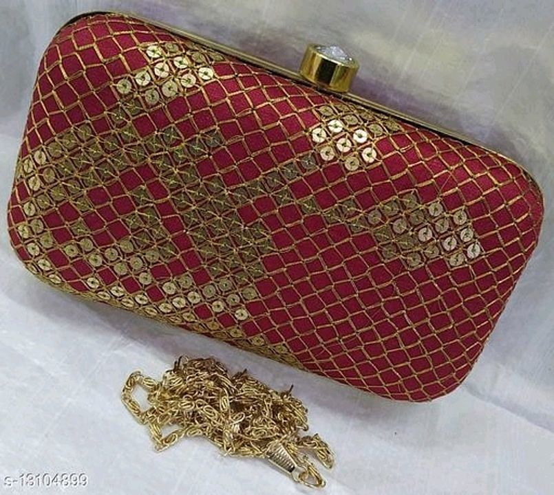 Clutches uploaded by Glmours shopping on 2/13/2021