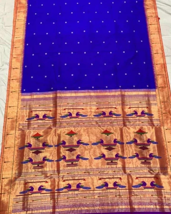 Handmade paithani saree uploaded by Dwarkadhish paithani yeola  on 1/17/2023