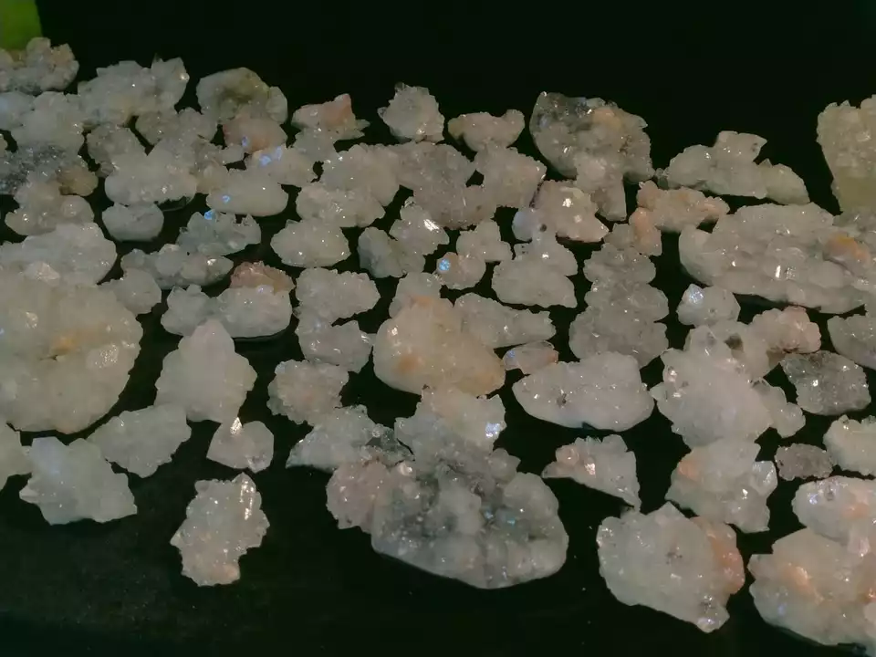 Product uploaded by Agate Gemstone jewelry parlour on 1/18/2023