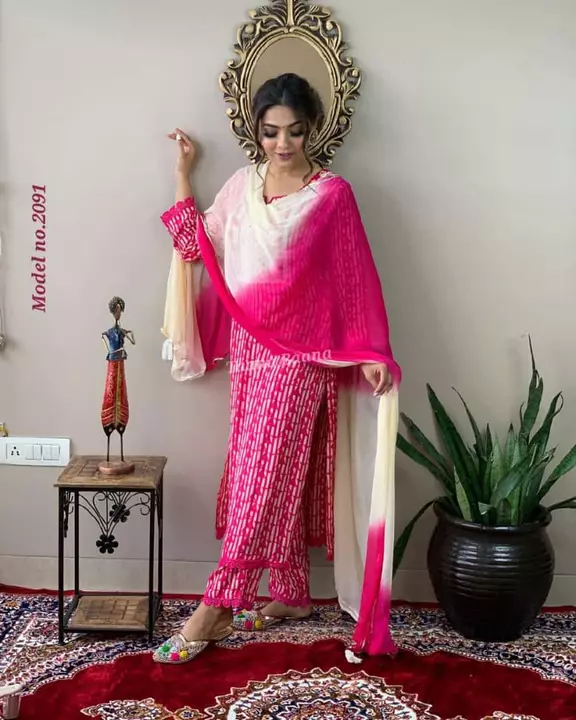  classy melanage kurti with pant and chiffon dupatta uploaded by business on 1/18/2023