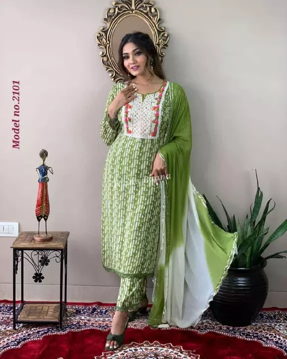 classy melanage kurti with pant and chiffon dupatta  uploaded by H m online services on 1/18/2023