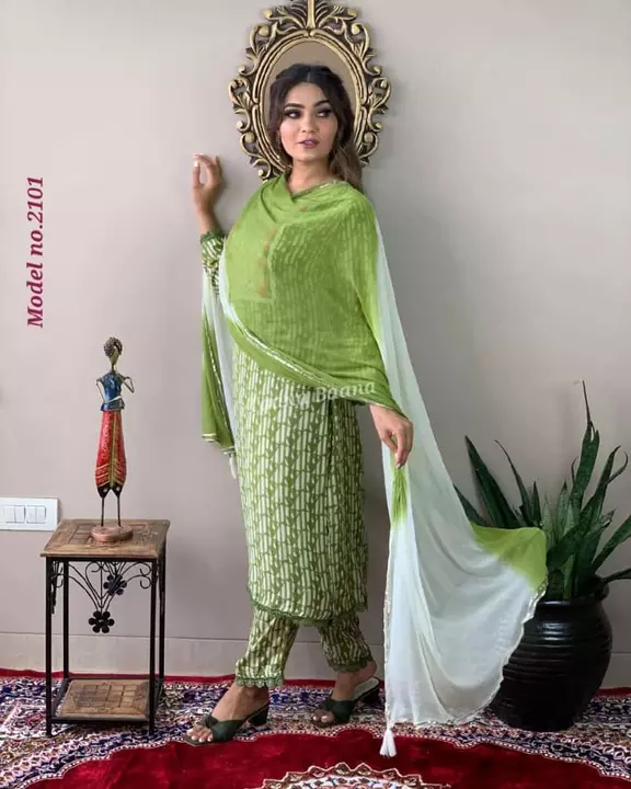 classy melanage kurti with pant and chiffon dupatta  uploaded by H m online services on 1/18/2023