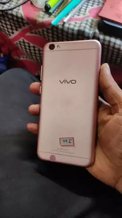 Vivo y71.  uploaded by business on 1/18/2023