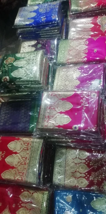 Shop Store Images of Amir Handloom Textile