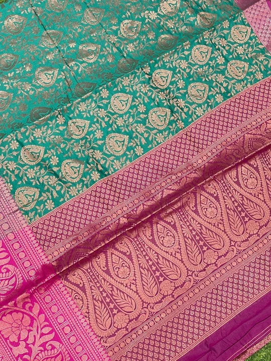 Product image of Ladybook Kanchivaram Silk Saree, price: Rs. 1249, ID: ladybook-kanchivaram-silk-saree-d28db48b
