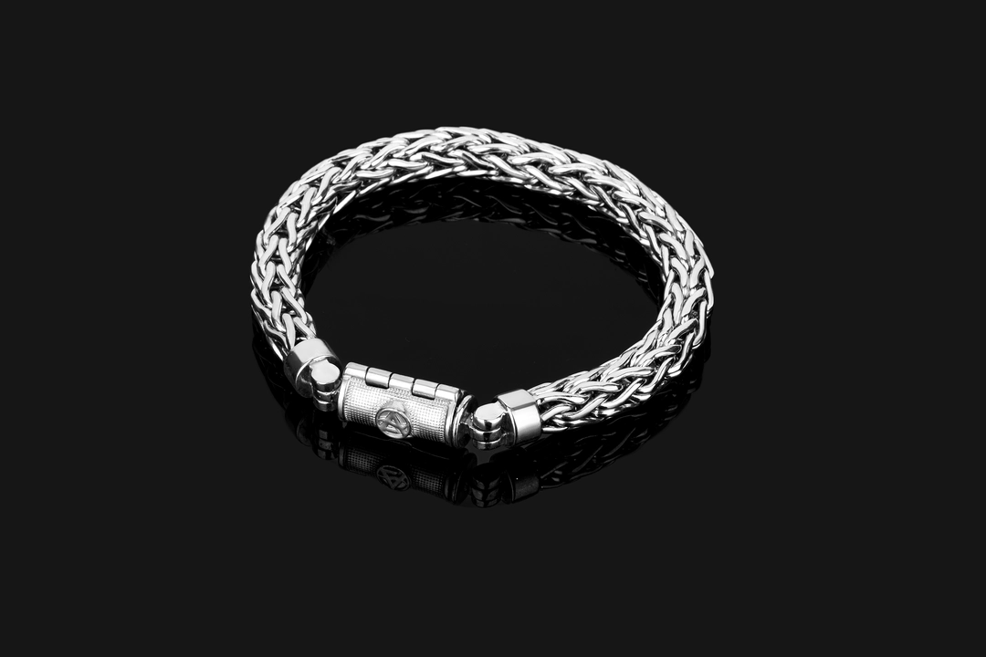 925 Sterling Silver  Bracelet uploaded by Anjvir Industries Private Limited on 1/18/2023