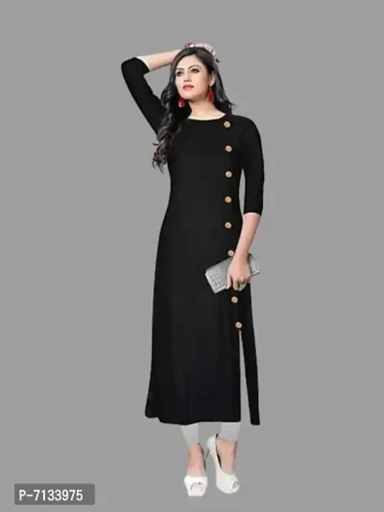 new side bottom design women kurti uploaded by Shreeji New Fashion on 1/19/2023