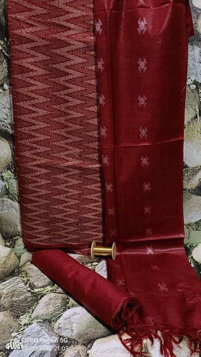 Katan staple woven dress material uploaded by H A HANDLOOM on 1/20/2023