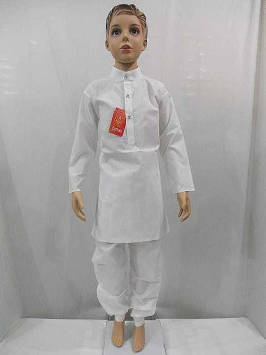 Post image Pure white 100% cotton kurta pajama
Size 1 to 10 For 1 year boys to 10 year
MOQ - 10