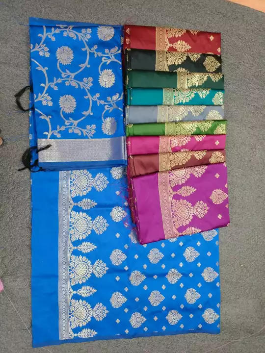 Beautiful Banarasi Suit
Name: Beautiful Banarasi Suit
Top Fabric: Cotton Silk + Top Length: 2.2 Mete uploaded by business on 1/20/2023