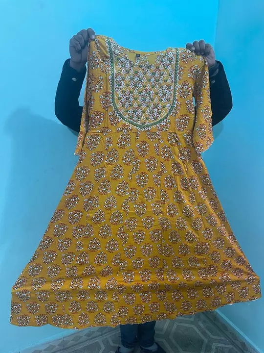 Round long reyon kurti  uploaded by Hindustan collection on 1/20/2023