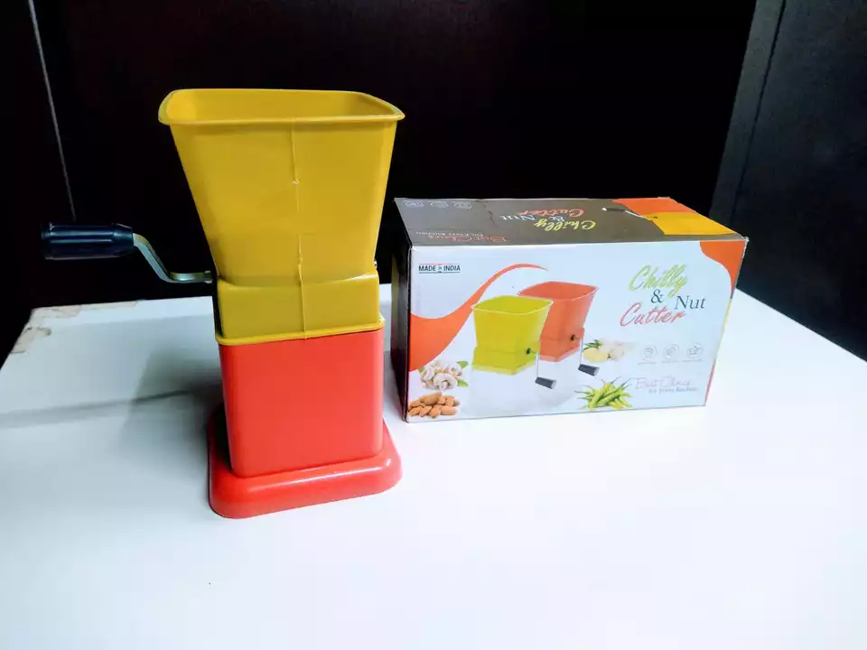 Post image I want 1000 pieces of Chilly cutter  at a total order value of 50000. Please send me price if you have this available.