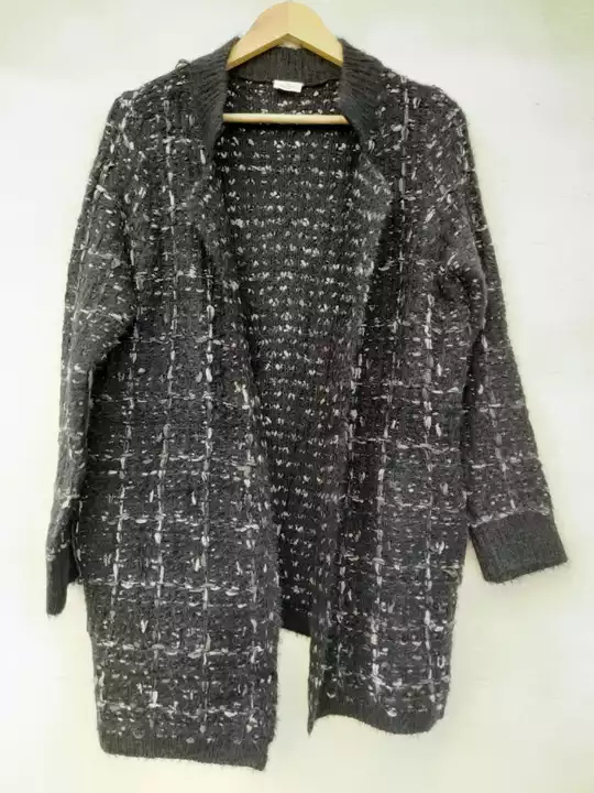Woolen jacket uploaded by Vibe on 1/21/2023