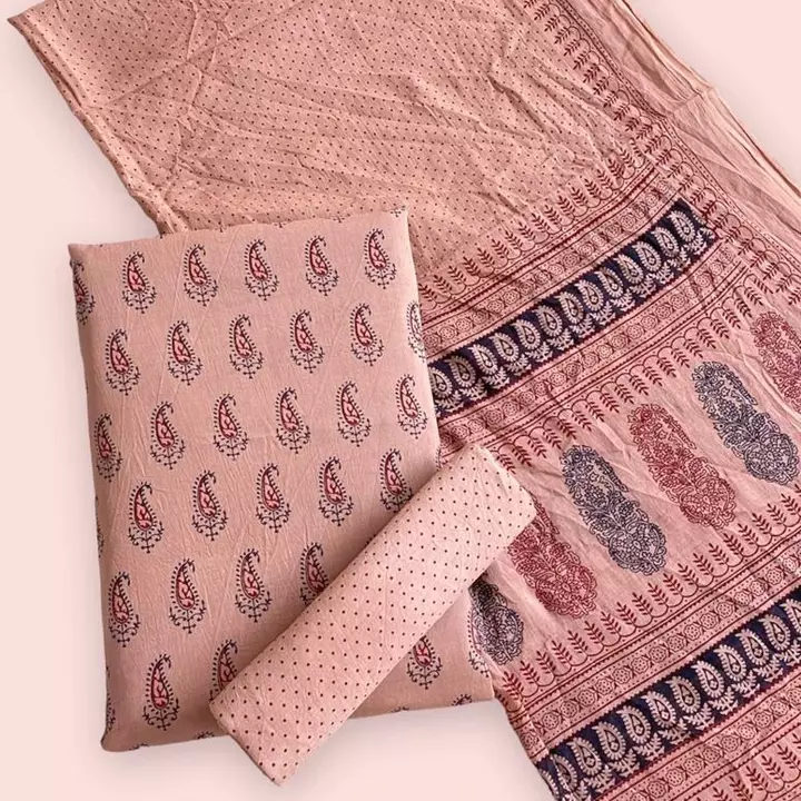 Bag Print cotton suite uploaded by Mumtaz batik Prints on 5/30/2024